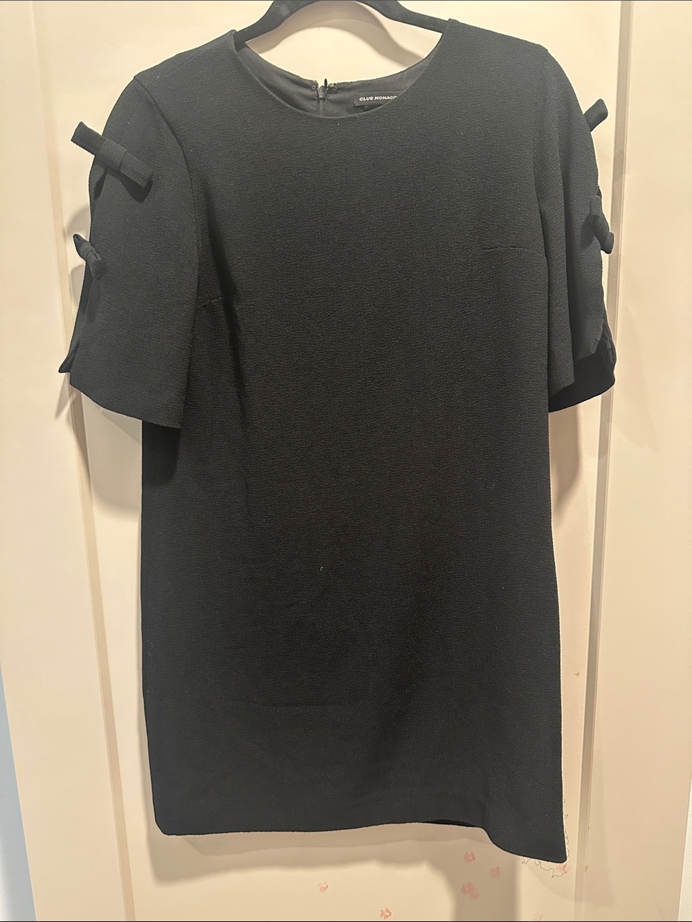 Club Monaco Black Short-Sleeve Shift Dress with Sleeve Bows